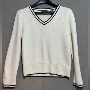 Liz Clairborn sweater size L petite.